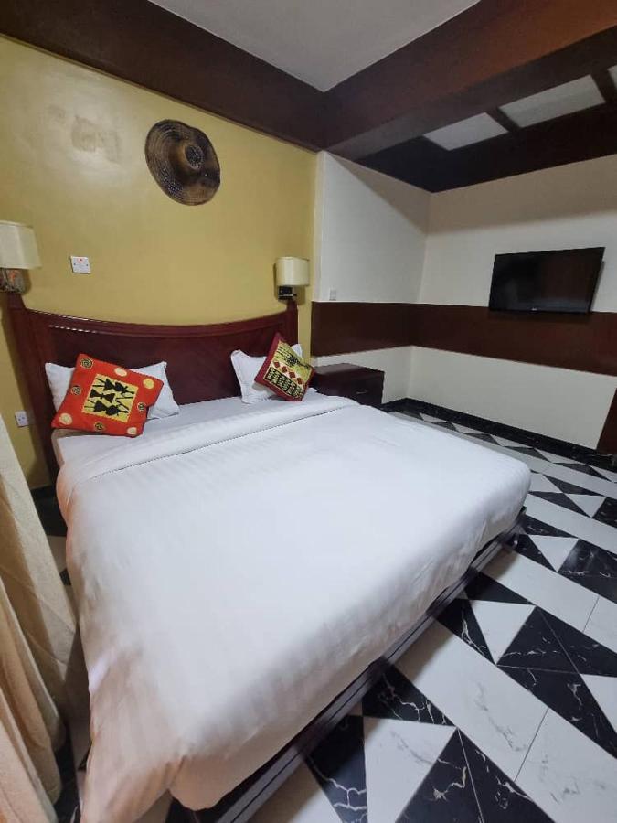 Peacock Hotel Darüsselam Dış mekan fotoğraf