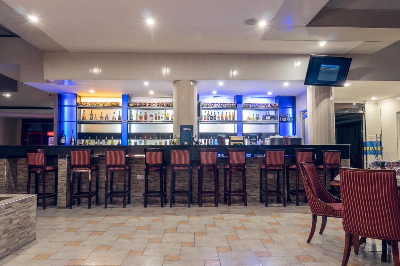 Peacock Hotel Darüsselam Dış mekan fotoğraf
