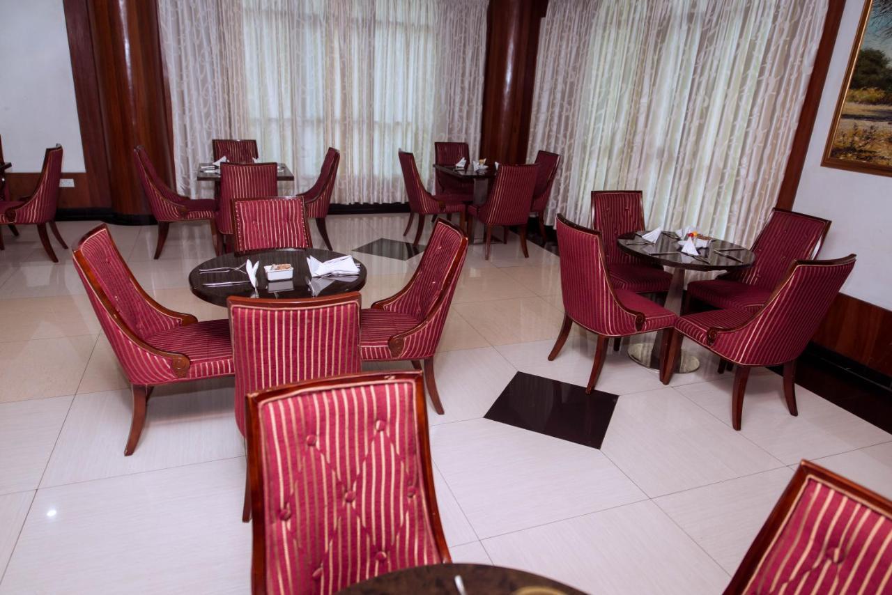 Peacock Hotel Darüsselam Dış mekan fotoğraf