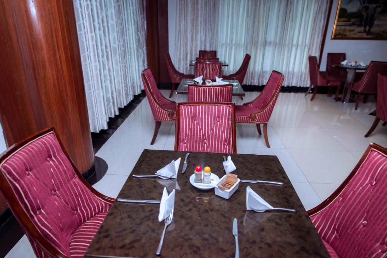 Peacock Hotel Darüsselam Dış mekan fotoğraf