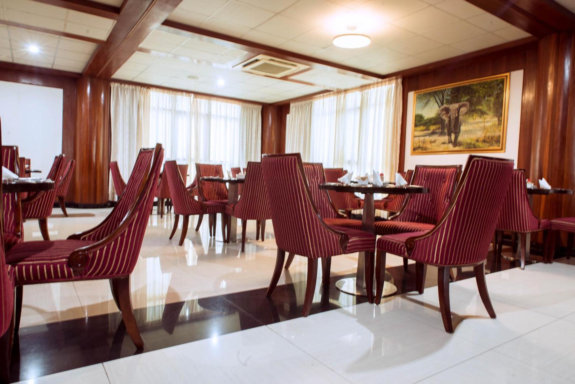 Peacock Hotel Darüsselam Dış mekan fotoğraf