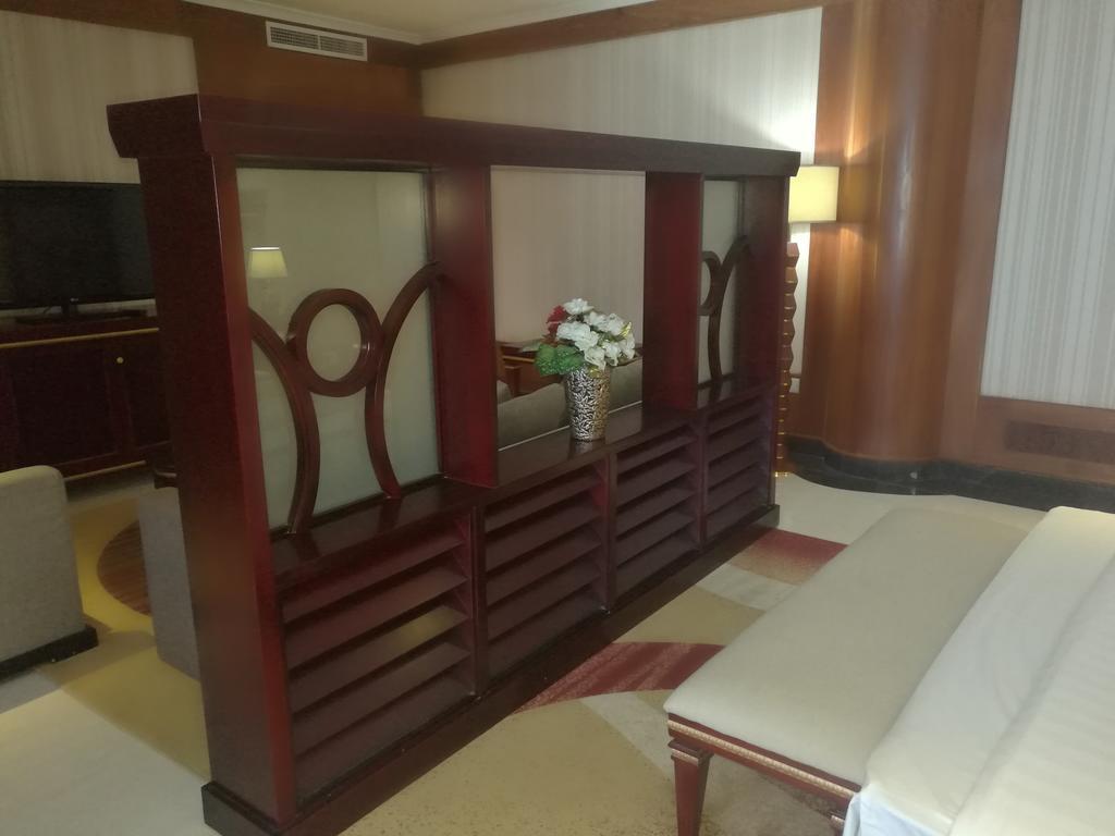 Peacock Hotel Darüsselam Dış mekan fotoğraf